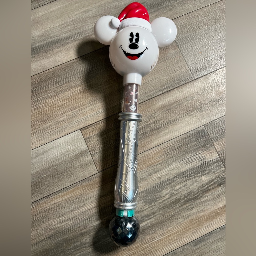 New‎ Disney Mickey Mouse Christmas Wand